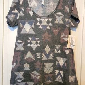 LuLaRoe Classic Tshirt